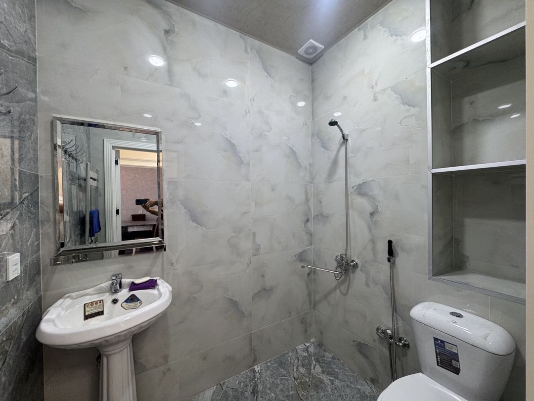 İcarəyə verilir 2 otaqlı yeni tikili 45 m² — Mənzil, Bakı (7)