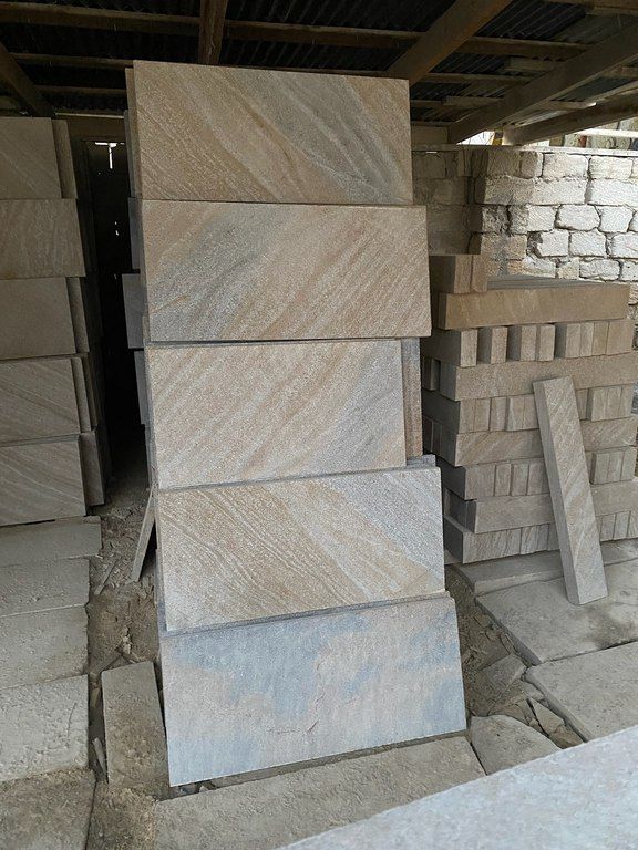 Ağlay daşları — Təmir və inşaat, Bakı (2)
