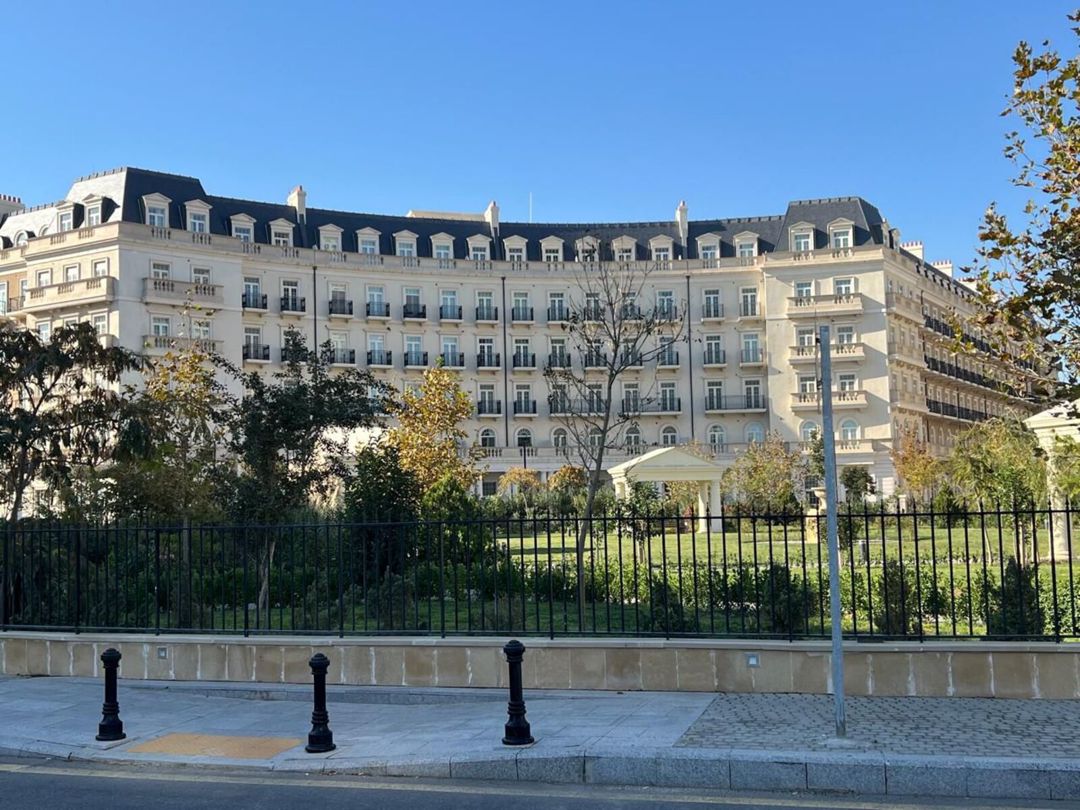 İcarəyə verilir 3 otaqlı yeni tikili 125 m² — Mənzil, Bakı (7)