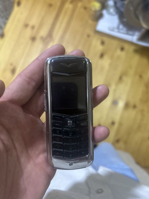 Telefon Vertu — Bakı