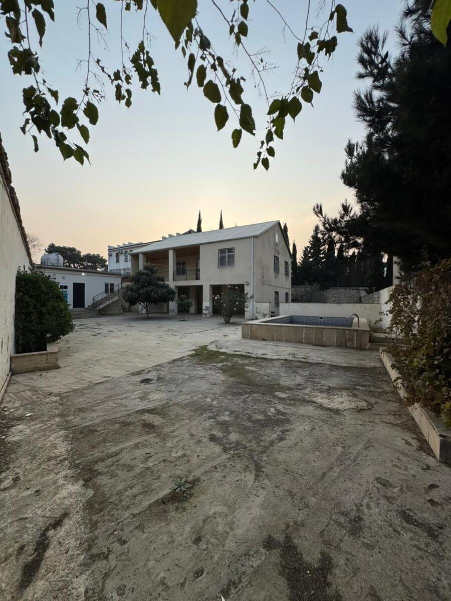 Satılır 7 otaqlı həyət evi/bağ evi 250 m² — Ev, villa, Bakı (2)