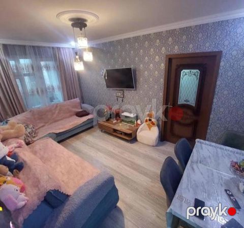 Satılır 2 otaqlı köhnə tikili 60 m²