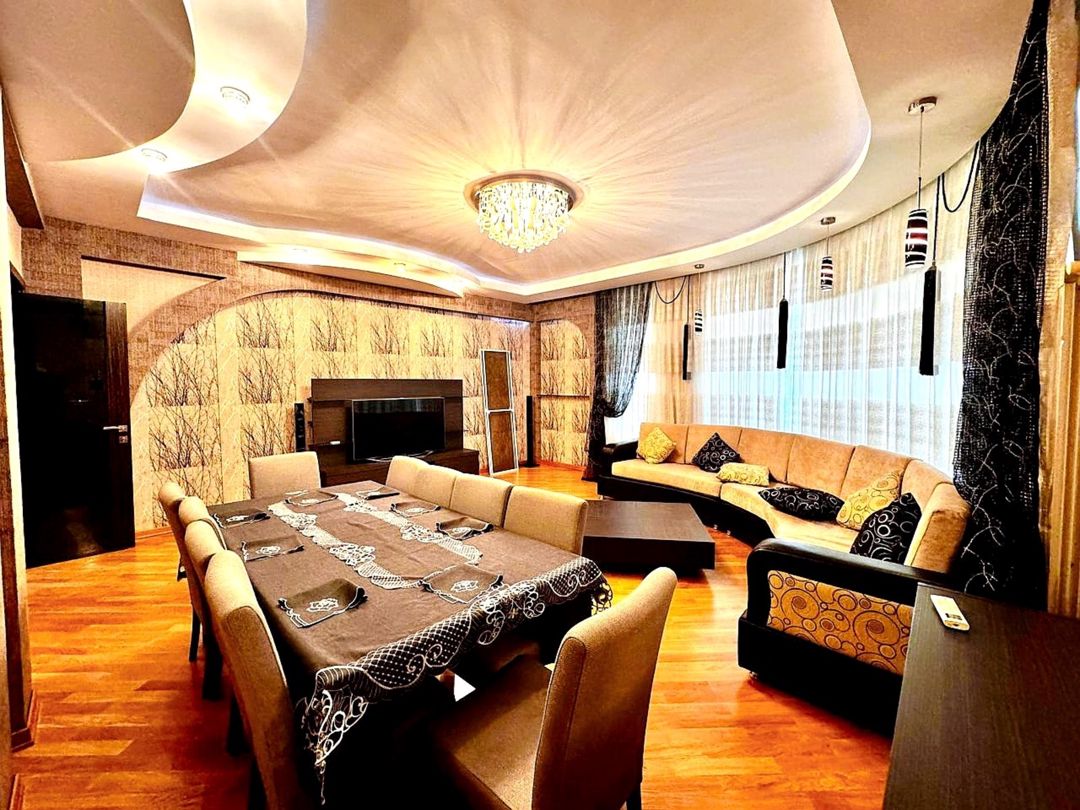 Satılır 3 otaqlı yeni tikili 150.5 m² — Mənzil, Bakı (5)