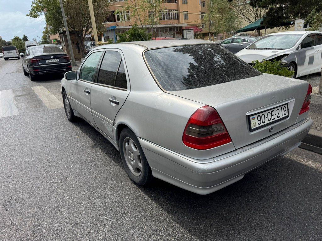 Mercedes C 180, 1.8 L, 1995 il, 457 580 km — Avtomobillər, Bakı (9)