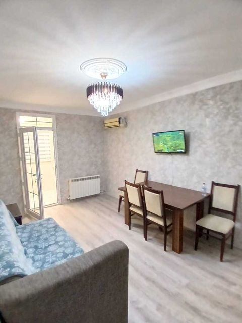 İcarəyə verilir 3 otaqlı köhnə tikili 60 m² — Bakı