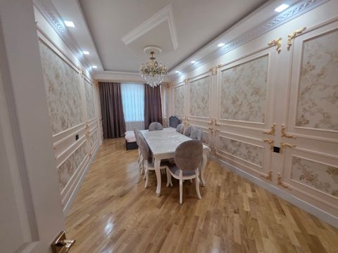 İcarəyə verilir 4 otaqlı yeni tikili 138 m² — Bakı