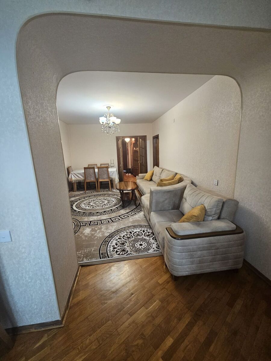 Satılır 3 otaqlı köhnə tikili 90 m² — Mənzil, Bakı (4)