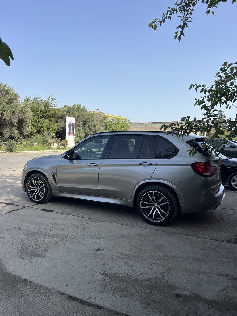 BMW X5 M, 4.4 L, 2015 il, 77 000 km — Avtomobillər, Bakı (3)