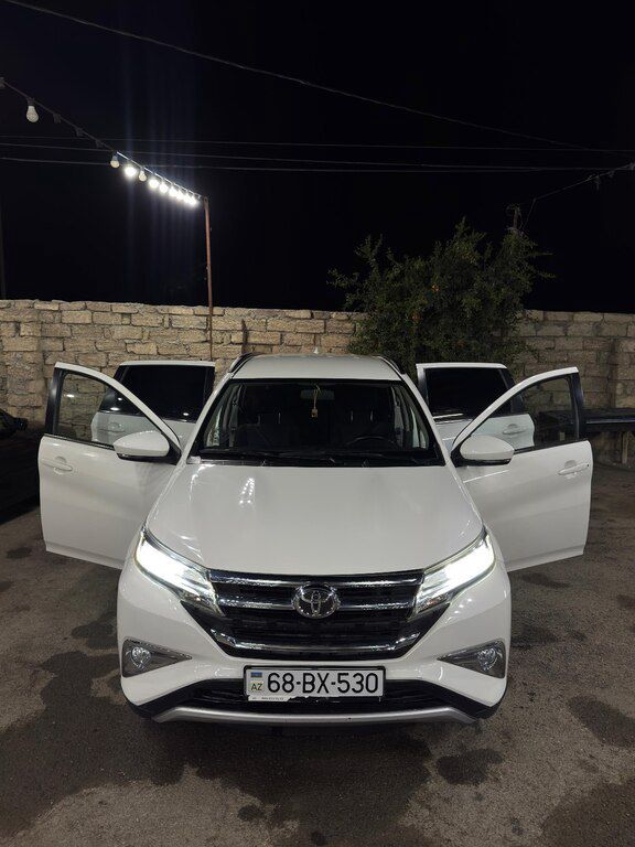 Toyota Rush, 1.5 L, 2020 il, 88 000 km — Avtomobillər, Bakı (3)