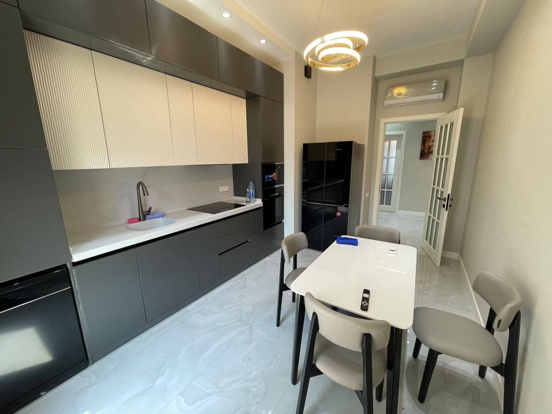 İcarəyə verilir 3 otaqlı yeni tikili 130 m² — Mənzil, Bakı (7)