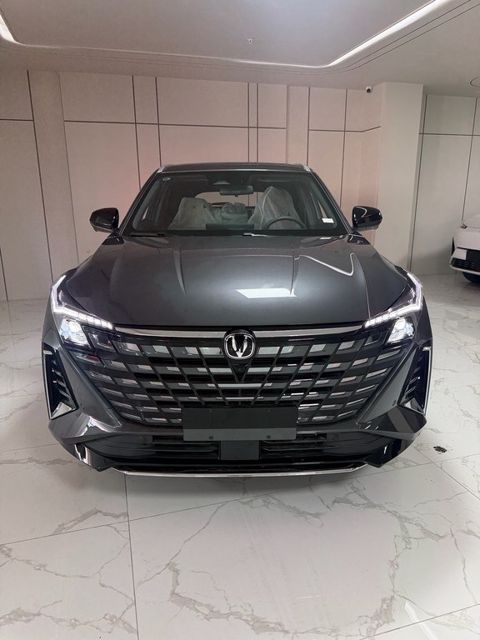 Changan Uni-Z, 1.5 L, 18.4 kWh, 2025 il, yeni — Bakı