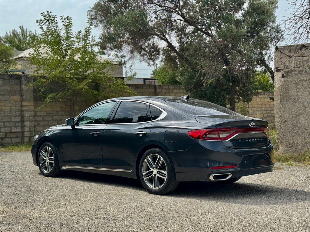 Hyundai Grandeur, 2.2 L, 2018 il, 135 000 km — Avtomobillər, Bakı (5)