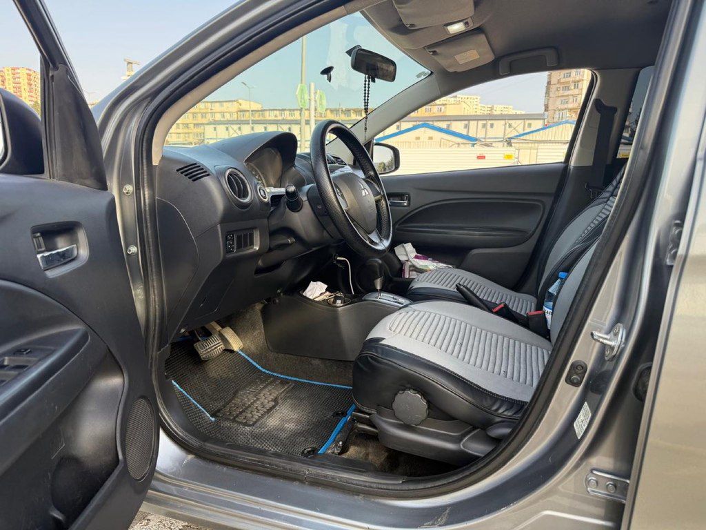 Mitsubishi Attrage, 1.2 L, 2015 il, 132 000 km — Avtomobillər, Bakı (7)