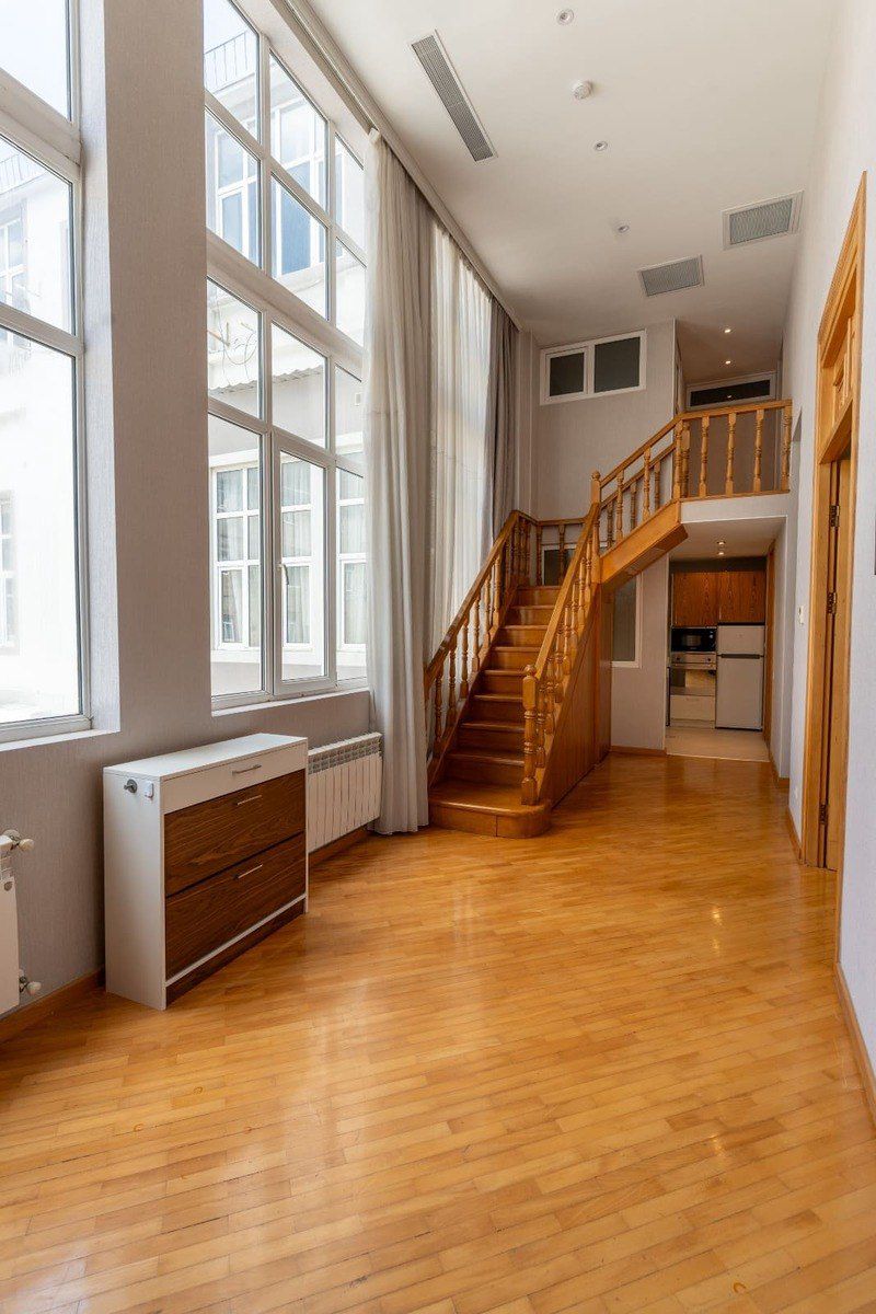 İcarəyə verilir 3 otaqlı köhnə tikili 127.1 m² — Mənzil, Bakı (3)