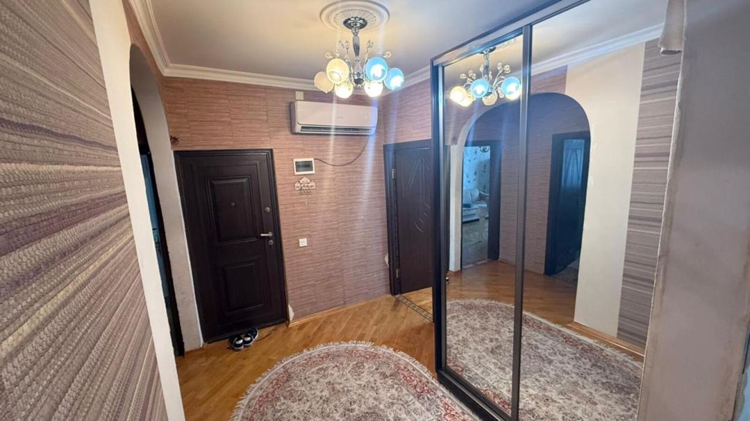 Satılır 4 otaqlı köhnə tikili 100 m² — Mənzil, Bakı (10)