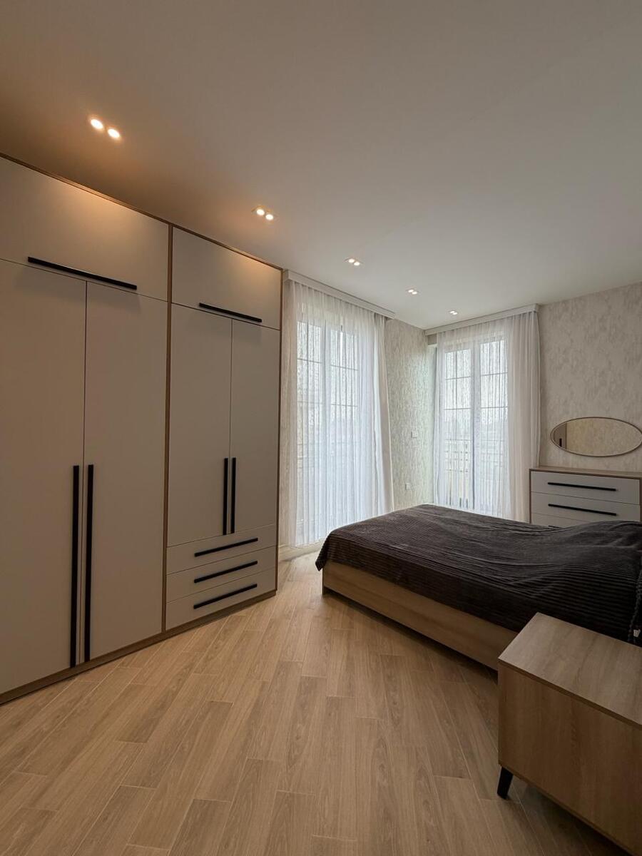 Satılır 4 otaqlı həyət evi/bağ evi 180 m² — Ev, villa, Bakı (5)