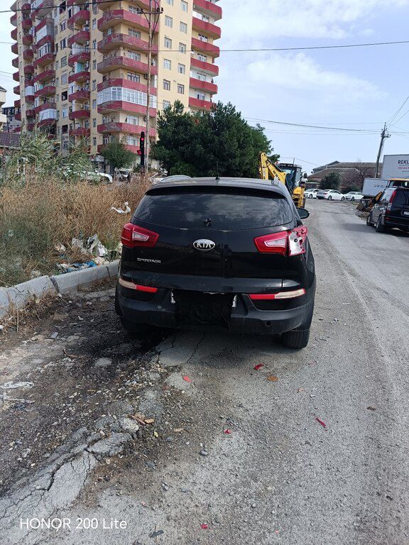 Kia Sportage, 2.4 L, 2013 il, 210 000 km — Avtomobillər, Bakı (2)
