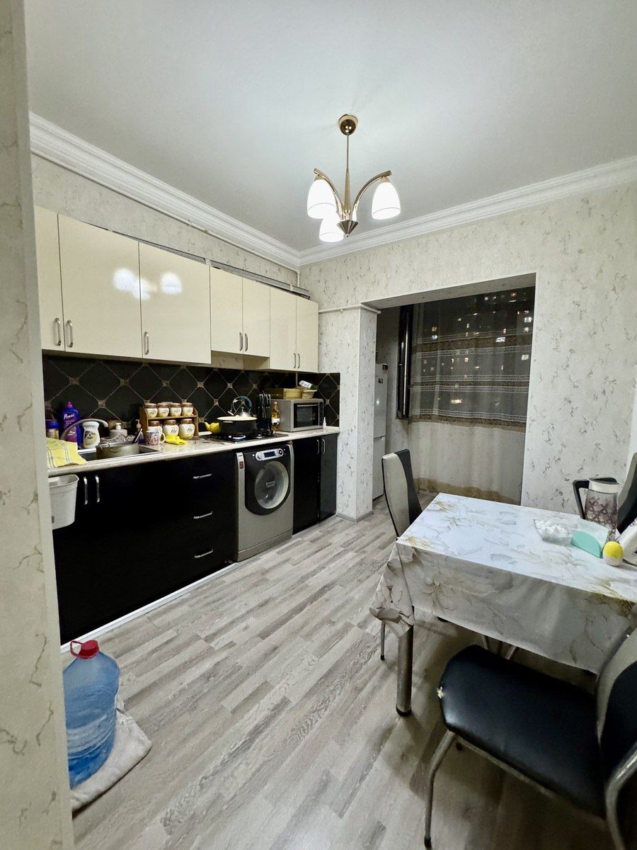 Satılır 2 otaqlı köhnə tikili 60 m² — Mənzil, Bakı (4)