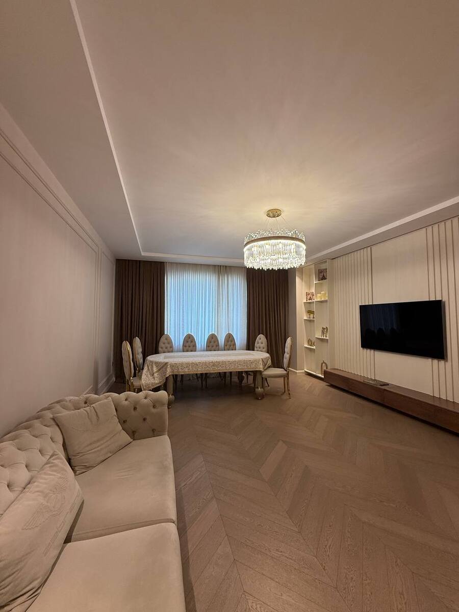Satılır 4 otaqlı yeni tikili 150 m² — Mənzil, Bakı (7)