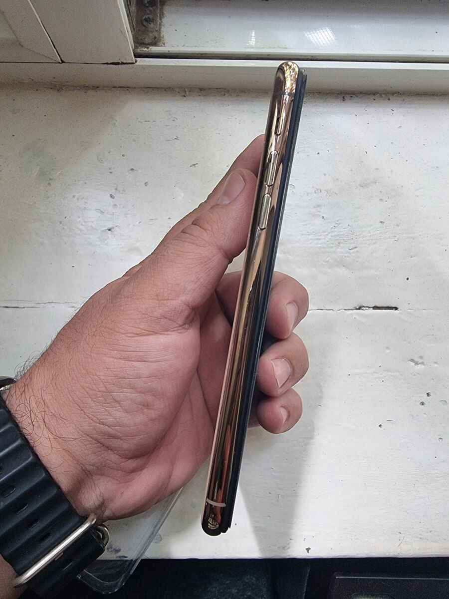 Apple iPhone 11 Pro Max Gold 64GB/4GB — Smartfonlar, Bakı (7)