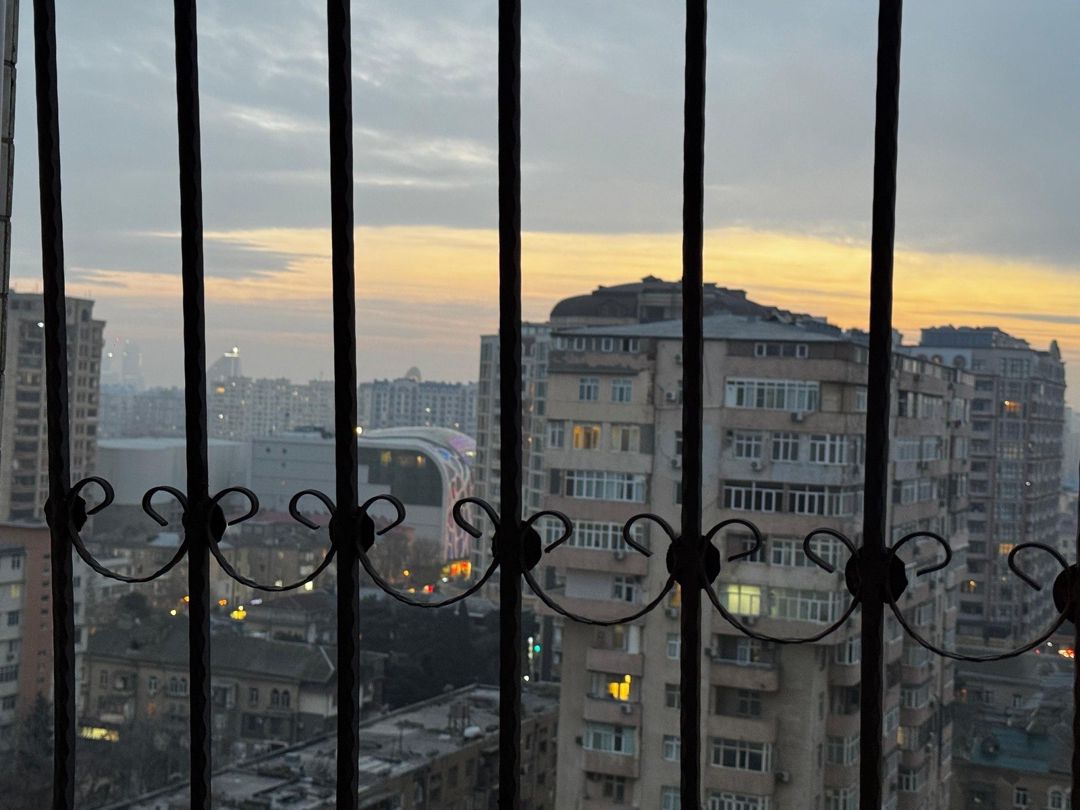İcarəyə verilir 2 otaqlı yeni tikili 90 m² — Mənzil, Bakı (9)