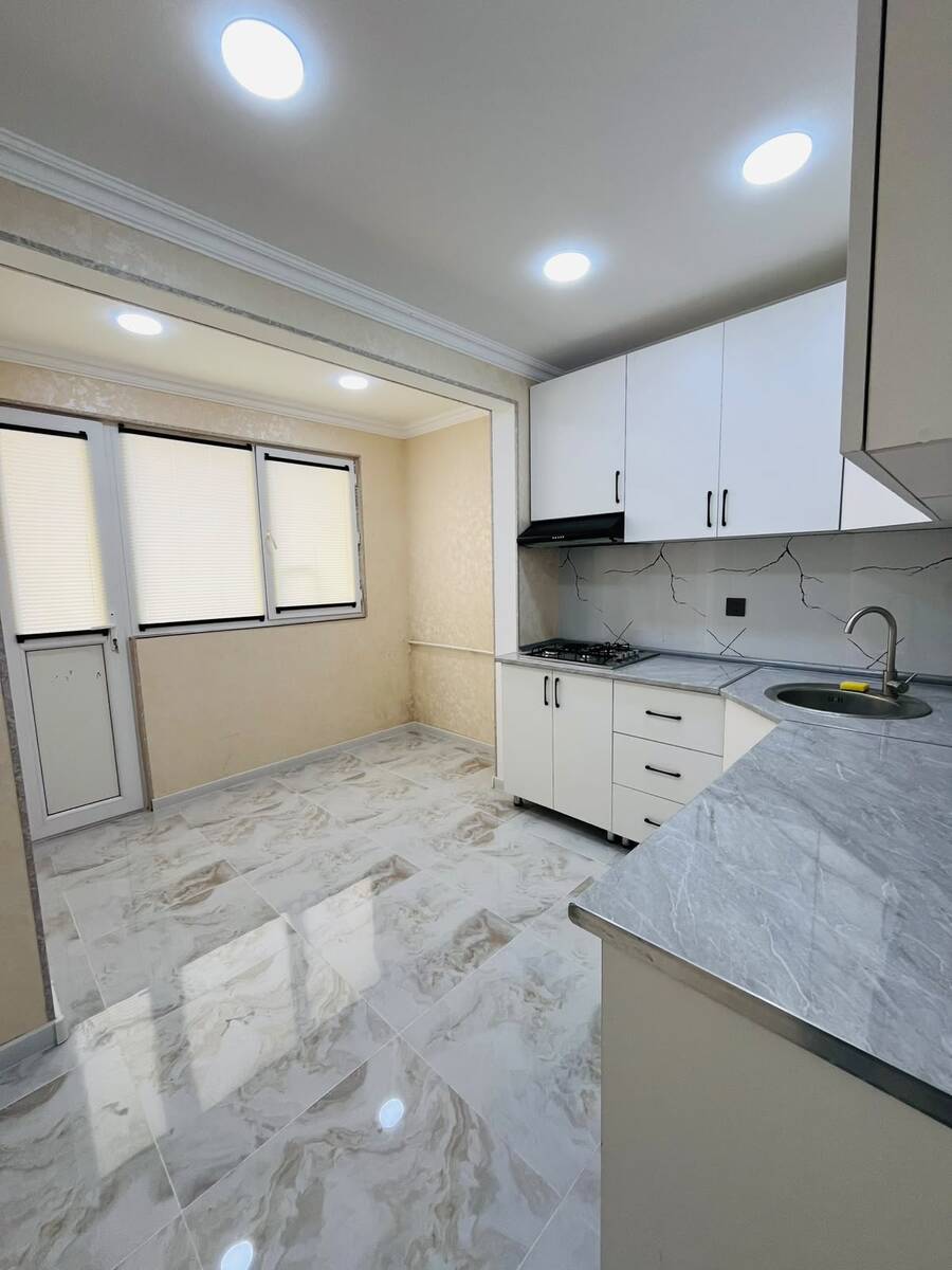 Satılır 2 otaqlı köhnə tikili 64 m² — Mənzil, Bakı (10)