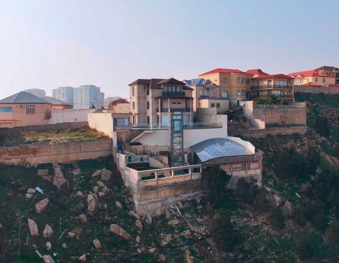 İcarəyə verilir 10 otaqlı həyət evi/bağ evi 800 m² — Ev, villa, Bakı (4)