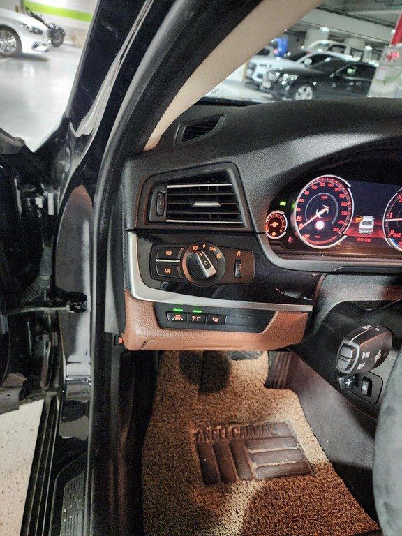 BMW 520d, 2.0 L, 2016 il, 350 000 km — Avtomobillər, Bakı (9)