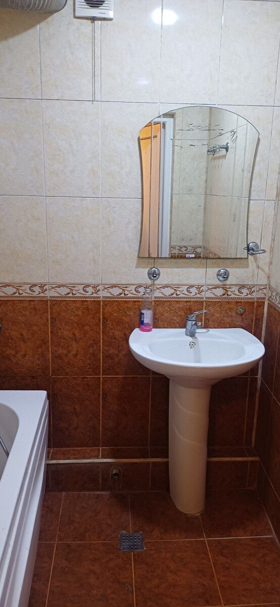 3-otaqlı mənzil, Nizami r., 60 m² — Mənzil, Bakı (8)