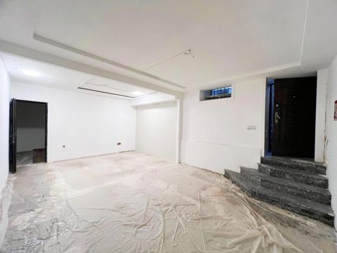 Satılır obyekt 75 m² — Bakı