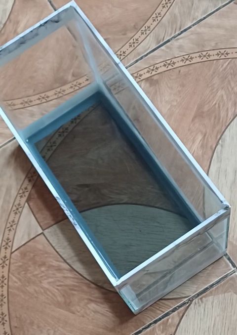 Dördbucaq akvarium, Boş, 10 l — Bakı