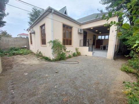 Satılır 3 otaqlı həyət evi/bağ evi 120 m² — Bakı