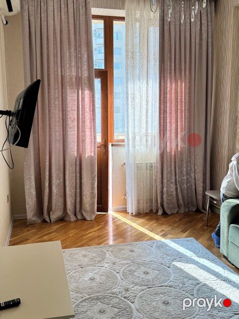 İcarəyə verilir 2 otaqlı yeni tikili 65 m²