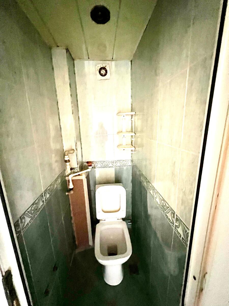 Satılır 2 otaqlı köhnə tikili 65 m² — Mənzil, Bakı (11)