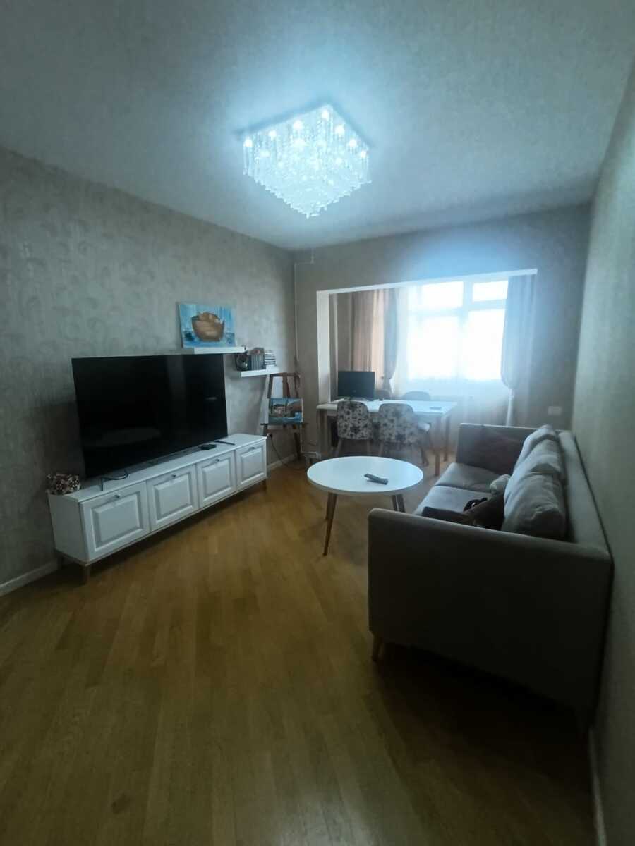 Satılır 3 otaqlı köhnə tikili 90 m² — Mənzil, Bakı (2)