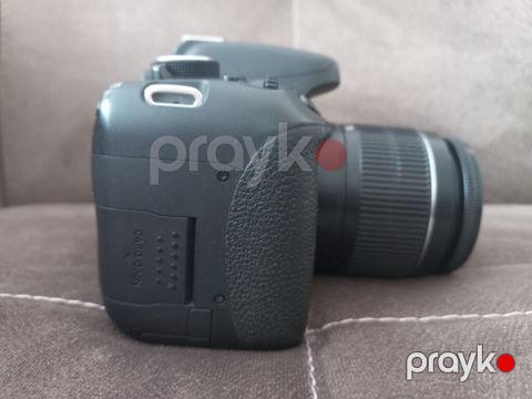 Rəqəmsal güzgülü fotokamera + dəyişdirilə bilən obyektiv dəsti — Bakı