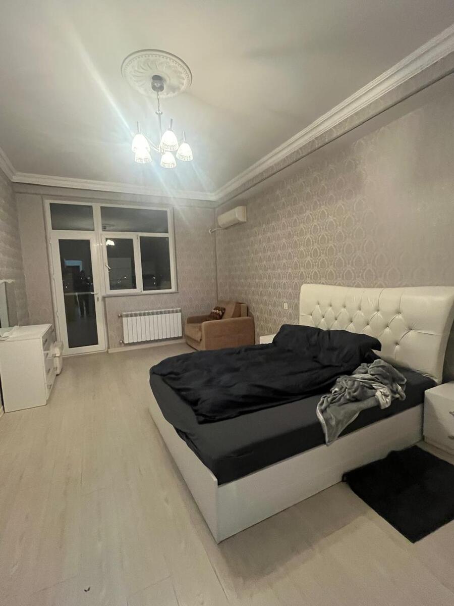 Satılır 2 otaqlı yeni tikili 90 m² — Mənzil, Bakı (4)