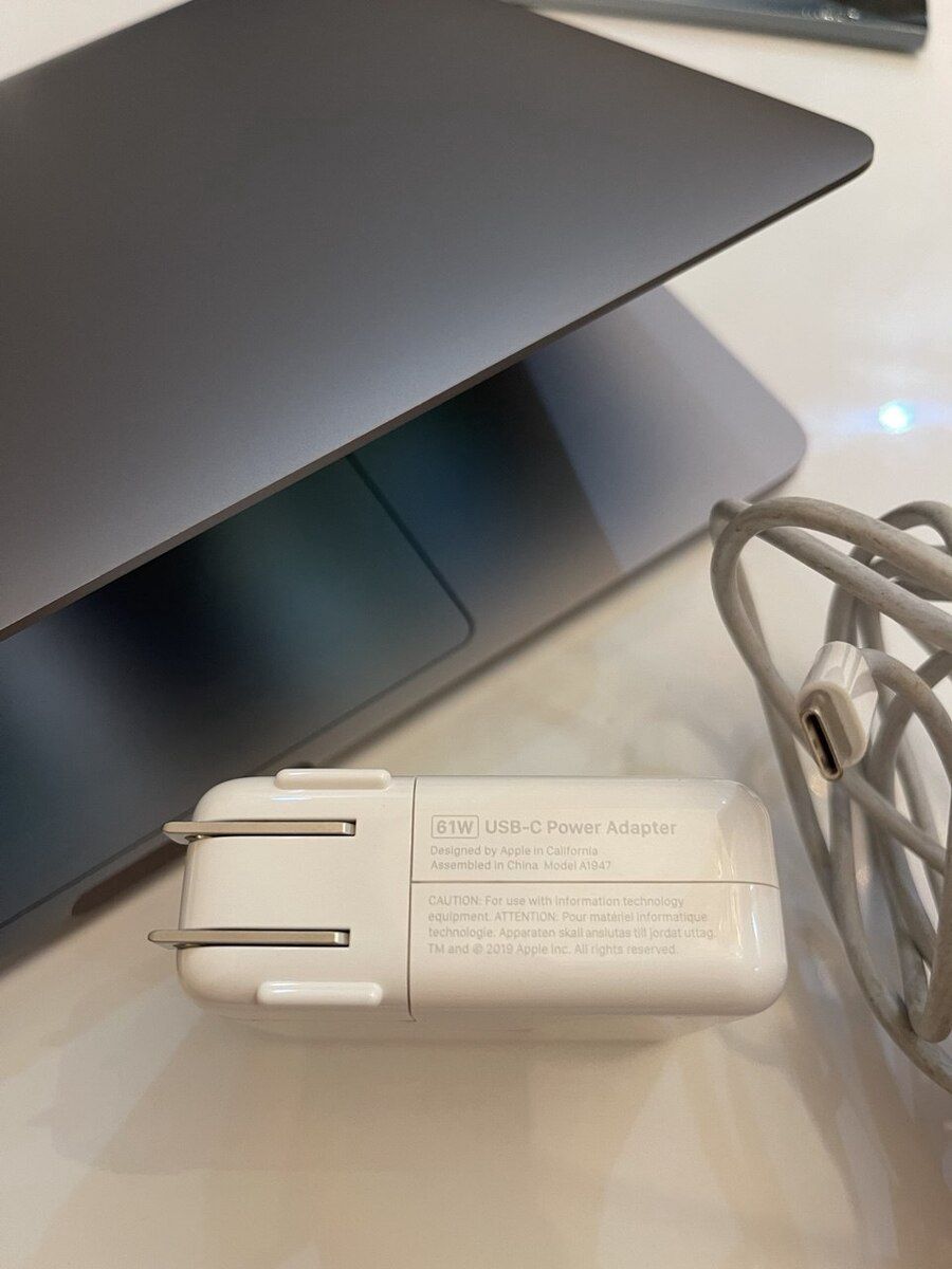 Apple MacBook Pro 13 Touch Bar 2020 — Noutbuklar, Bakı (8)