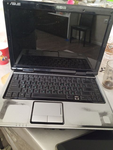Noutbuk Asus — Bakı