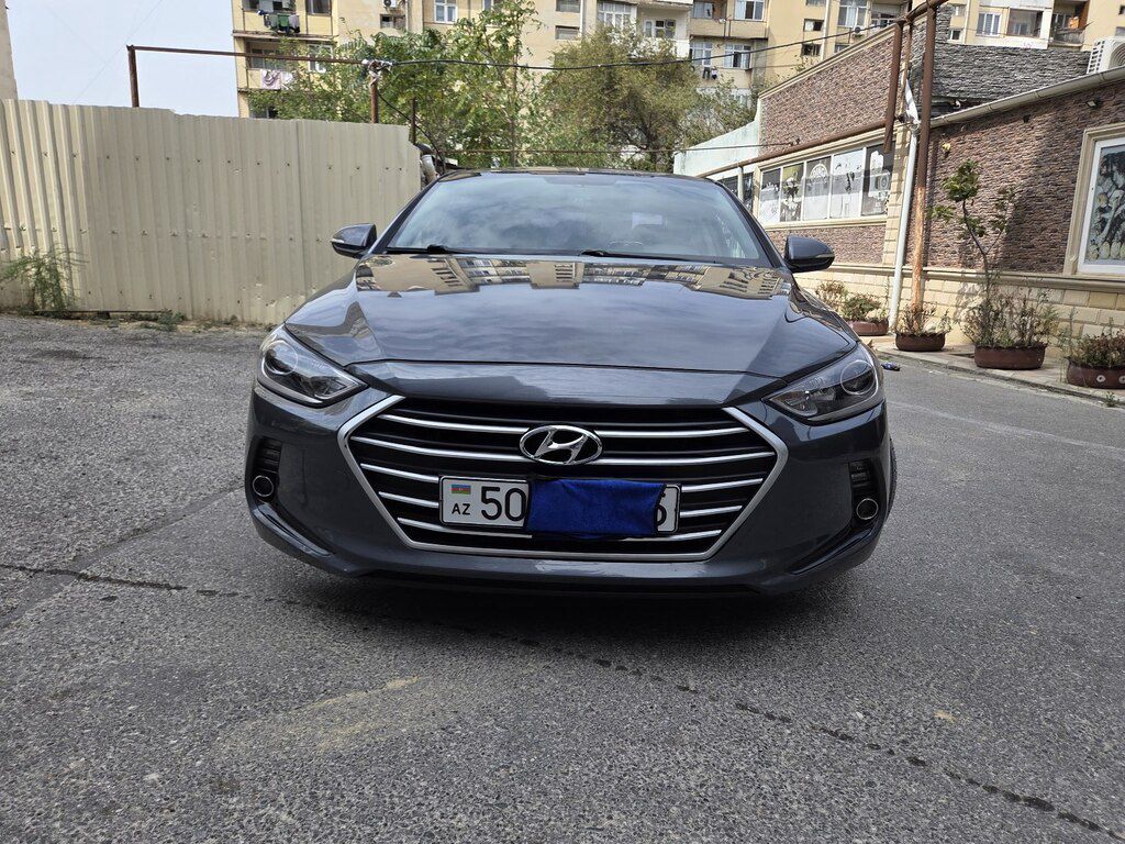Hyundai Avante, 1.6 L, 2016 il, 240 000 km — Avtomobillər, Sumqayıt (9)