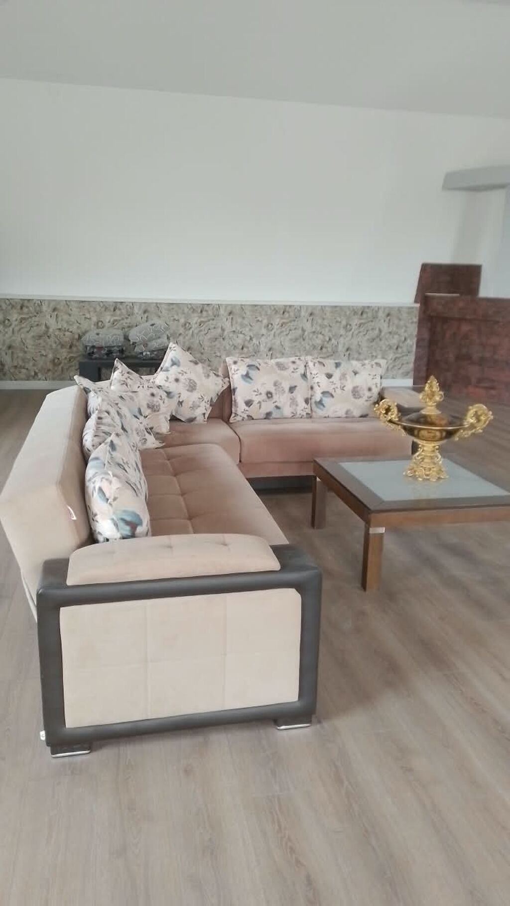 Künc divan, İşlənmiş, Açılan, Bazalı, Parça — Divanlər, Xırdalan (2)