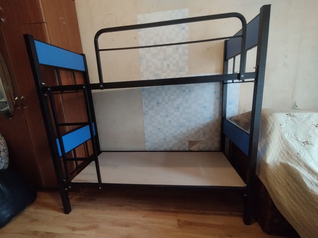 Metall iki mərtəbəli çarpayı - Karkas: möhkəm qara metal konstruksiya — Yataqlar, Bakı (3)