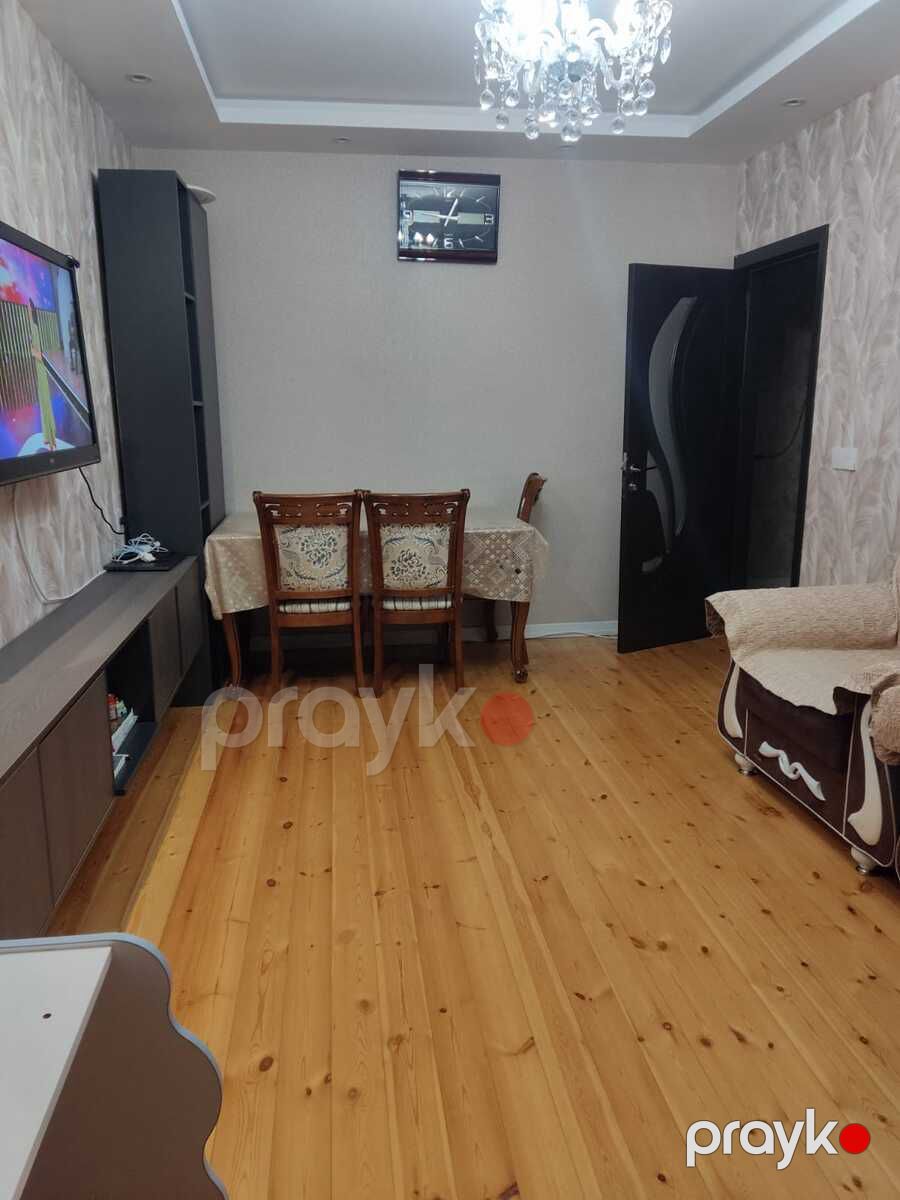 Satılır 2 otaqlı köhnə tikili 65 m² — Mənzil, Bakı (2)