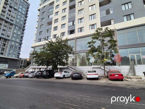 Satılır obyekt 361 m²