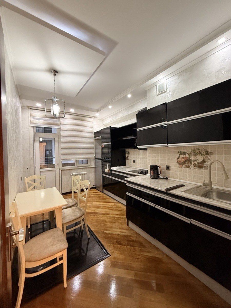 İcarəyə verilir 2 otaqlı yeni tikili 100 m² — Mənzil, Bakı (7)