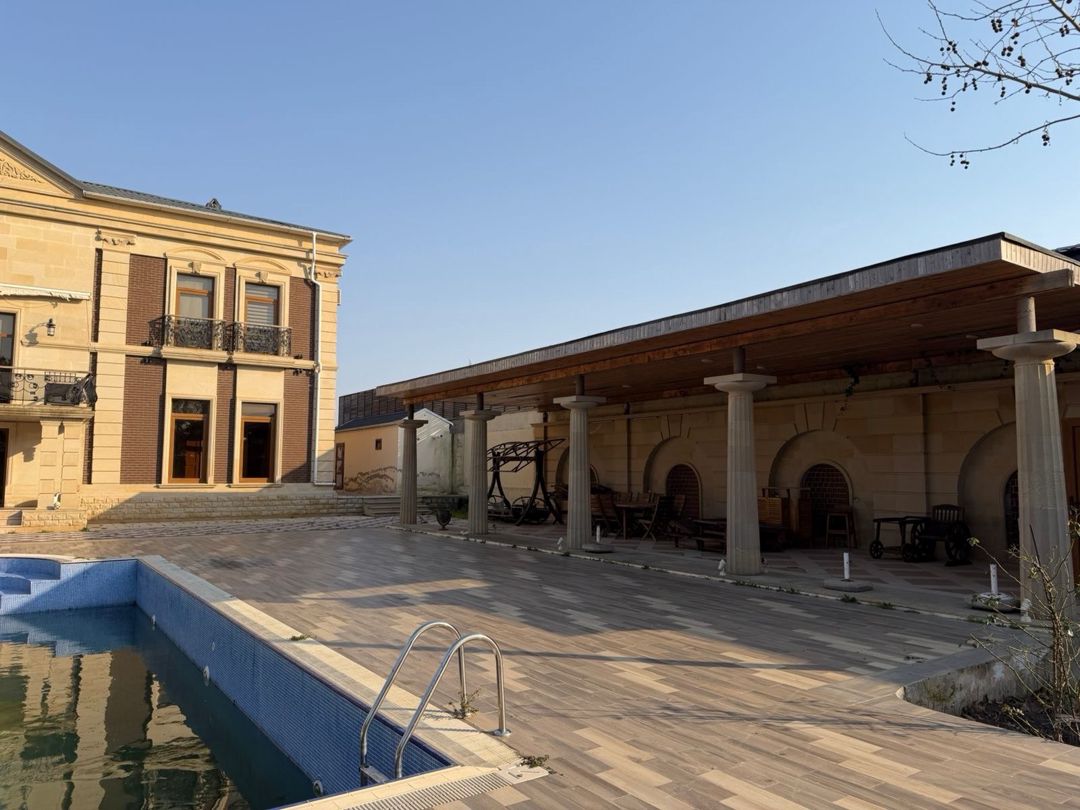 Satılır 9 otaqlı həyət evi/bağ evi 700 m² — Ev, villa, Bakı (2)