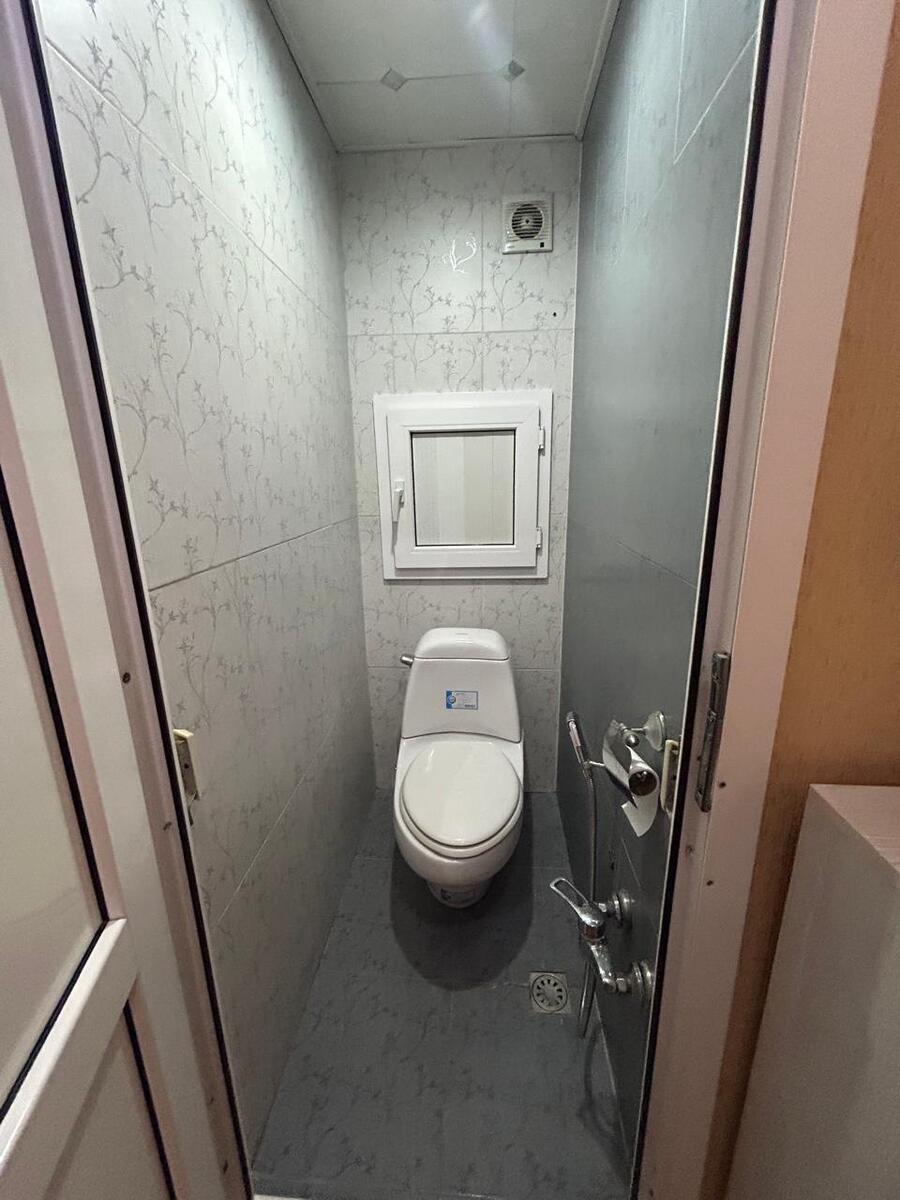 Satılır 2 otaqlı köhnə tikili 70 m² — Mənzil, Bakı (12)