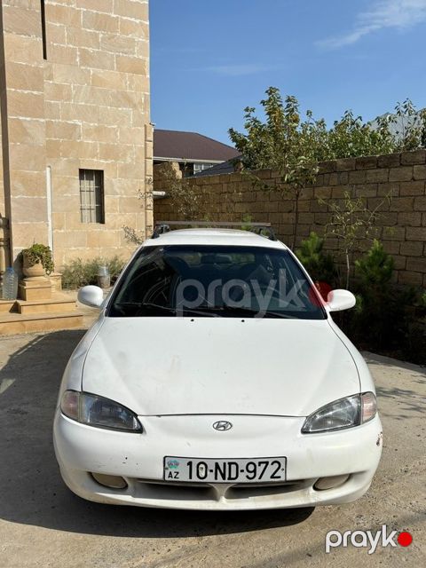 Hyundai Elantra, 1.8 L, 1997 il, 338 000 km