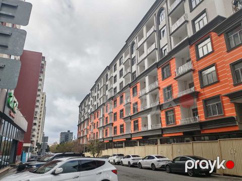 Satılır obyekt 42 m²
