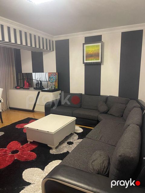 İcarəyə verilir 3 otaqlı yeni tikili 90 m²